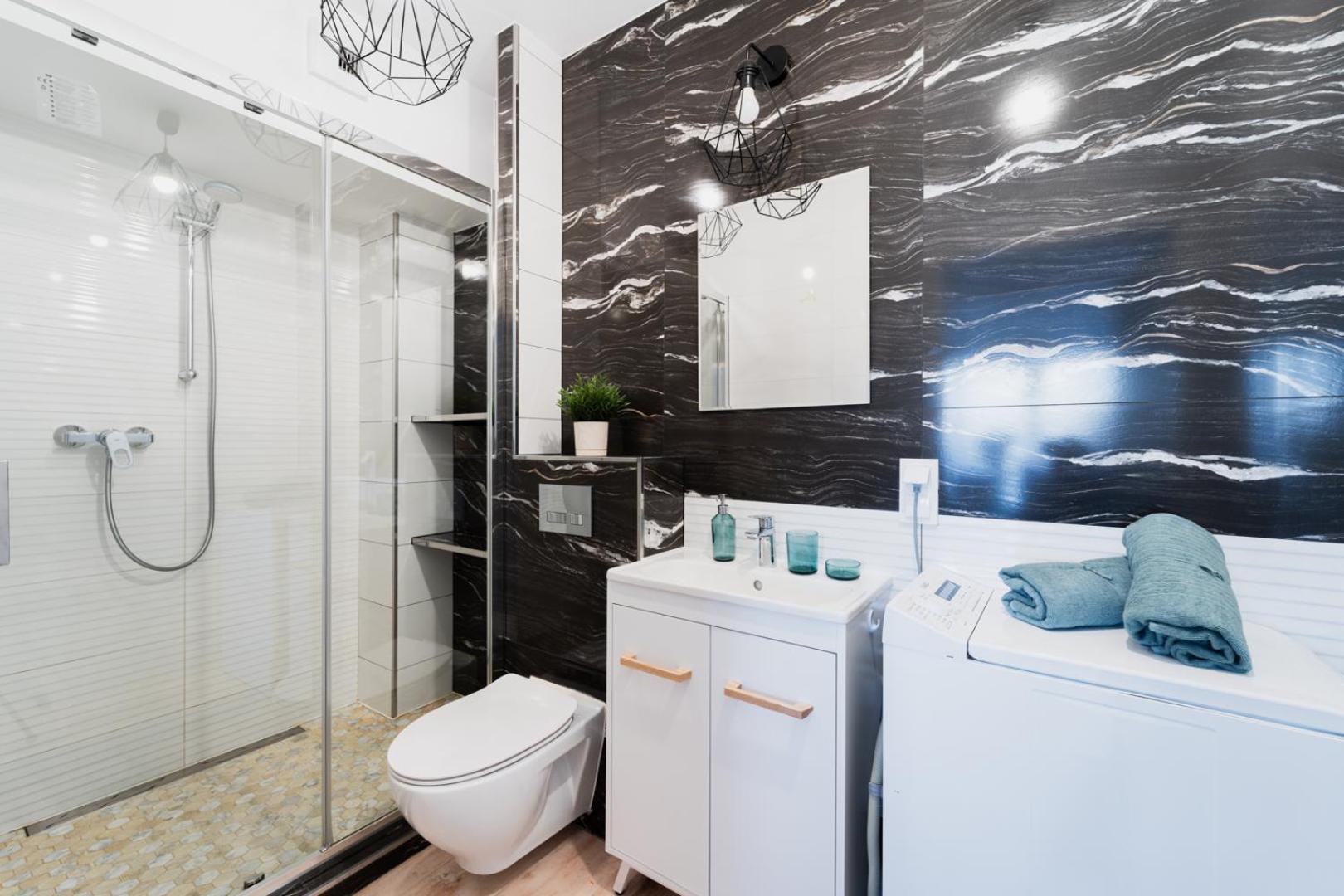 Apartment Old Town - 3 Rooms - 2 Bathrooms - 12 People - Parking Place Wrocław Exteriör bild